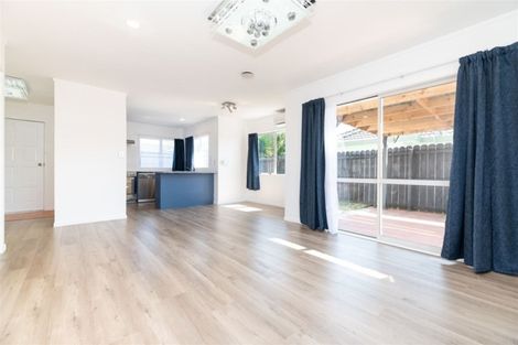 Photo of property in 87 Pooks Road, Ranui, Auckland, 0612