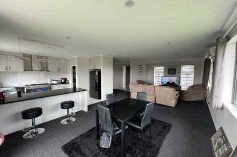 Photo of property in 15 Hehan Close, Cambridge, 3434