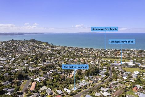 Photo of property in 36 Elliston Crescent, Stanmore Bay, Whangaparaoa, 0932