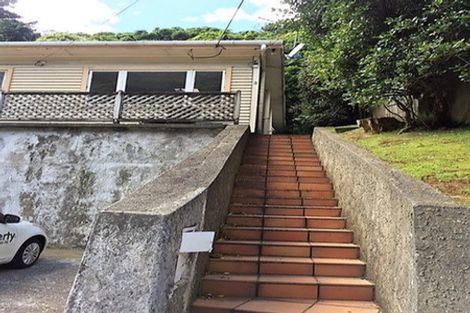 Photo of property in 341 Ohiro Road, Brooklyn, Wellington, 6021