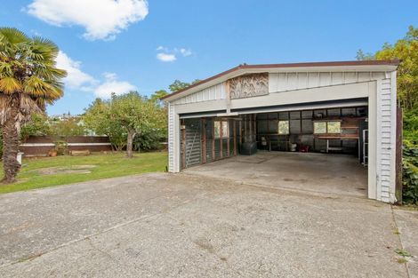 Photo of property in 125 Waikawa Road, Picton, 7220