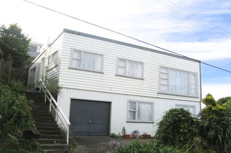 Photo of property in 2 Braemar Terrace, Johnsonville, Wellington, 6037