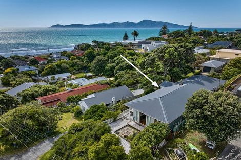 Photo of property in 15 Kainui Road, Raumati South, Paraparaumu, 5032