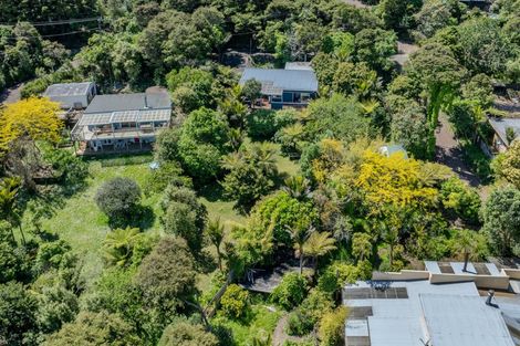 Photo of property in 59 Fairview Crescent, Omiha, Waiheke Island, 1081