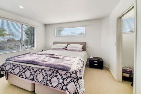 Photo of property in 76 Alverston Street, Waterview, Auckland, 1026