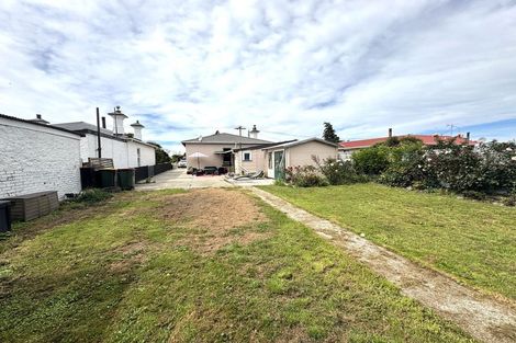 Photo of property in 44 Lanark Street, Balclutha, 9230