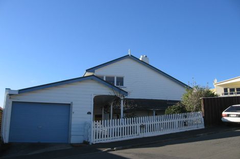 Photo of property in 39 Fitzroy Road, Bluff Hill, Napier, 4110