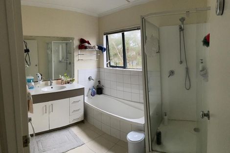 Photo of property in 25 Nuneaton Drive, Flat Bush, Auckland, 2019
