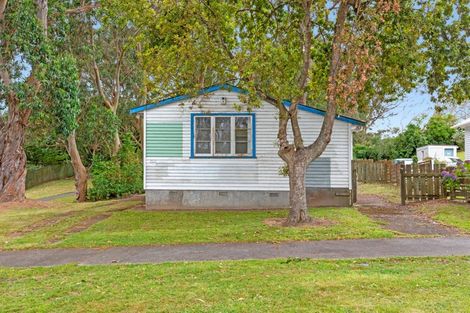 Photo of property in 49a Mungavin Avenue, Ranui, Porirua, 5024