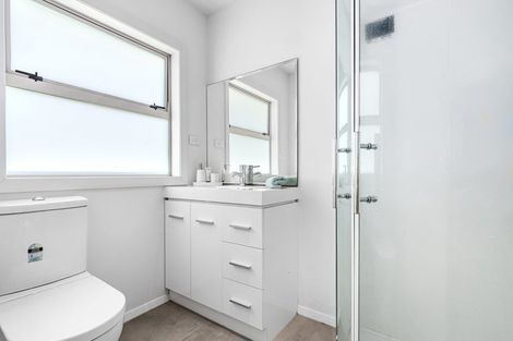 Photo of property in 2 Peter Burke Way, Pyes Pa, Tauranga, 3112