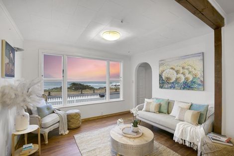 Photo of property in 128 Owhiro Bay Parade, Owhiro Bay, Wellington, 6023