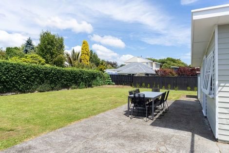 Photo of property in 10 Highbury Drive, Levin, 5510