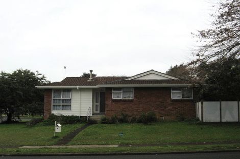 Photo of property in 8 Redcrest Avenue, Red Hill, Papakura, 2110