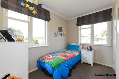 Photo of property in 600 Featherston Street, Roslyn, Palmerston North, 4414