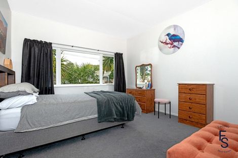 Photo of property in 6 Duke Street, Tamarau, Gisborne, 4010