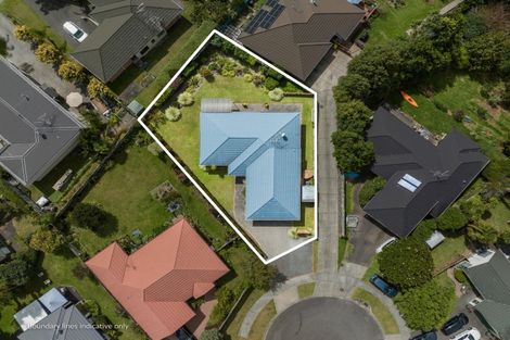 Photo of property in 11 Peregrine Place, Welcome Bay, Tauranga, 3112