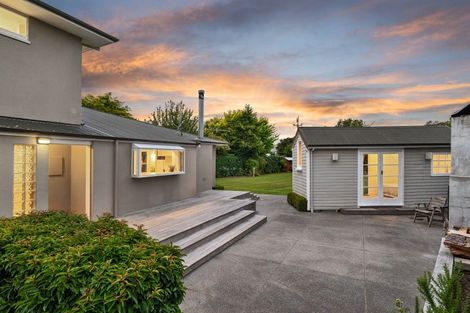 Photo of property in 9 Grassmere Street, Papanui, Christchurch, 8052