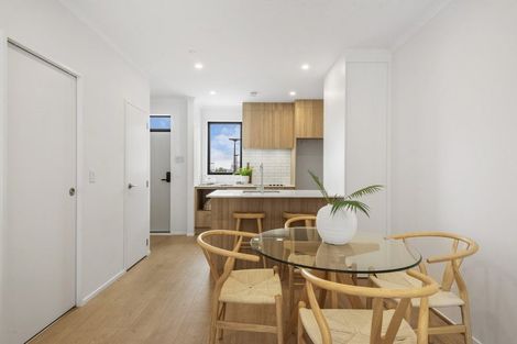 Photo of property in 22 Rauawa Lane, Hobsonville, 0616