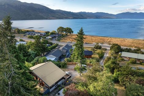Photo of property in 303 Lakeview Terrace, Lake Hawea, Wanaka, 9382