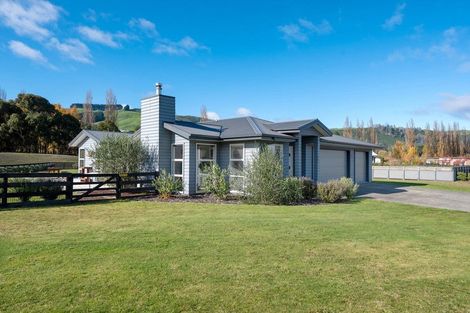 Photo of property in 6/500 Kinloch Road, Kinloch, Taupo, 3377