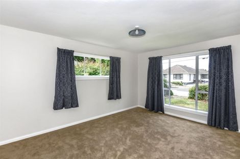 Photo of property in 63 Acacia Avenue, Upper Riccarton, Christchurch, 8041