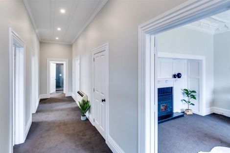 Photo of property in 80 Vigor Brown Street, Napier South, Napier, 4110