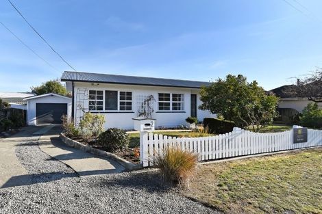 Photo of property in 2 Suter Street, Stoke, Nelson, 7011