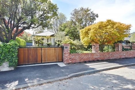 Photo of property in 237 Waimea Terrace, Beckenham, Christchurch, 8023