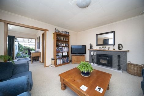 Photo of property in 7 Nairn Crescent, Awapuni, Palmerston North, 4412