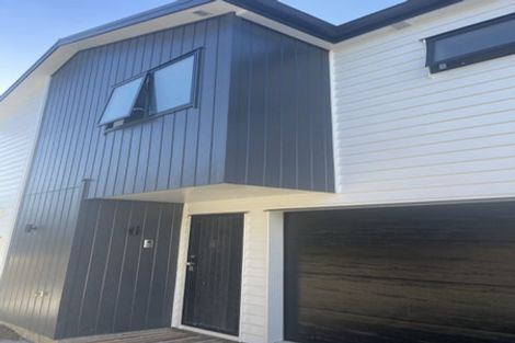 Photo of property in 28a Larne Avenue, Pakuranga Heights, Auckland, 2010