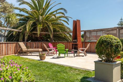 Photo of property in 15 Poplar Avenue, Raumati South, Paraparaumu, 5032