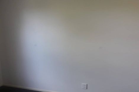 Photo of property in 17 Resolution Place, Bryndwr, Christchurch, 8053