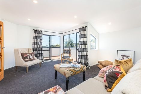 Photo of property in 139 Mount Pleasant Road, Mount Pleasant, Christchurch, 8081