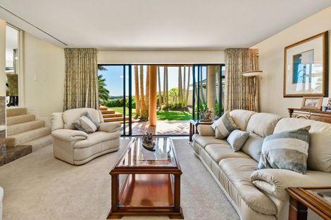 Photo of property in 37 Clyside Avenue, Half Moon Bay, Auckland, 2012