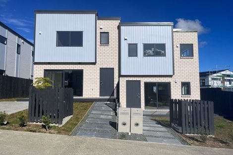 Photo of property in 42b Crestview Rise, Papakura, 2110