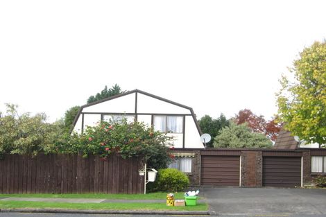 Photo of property in 70a Casuarina Road, Half Moon Bay, Auckland, 2012