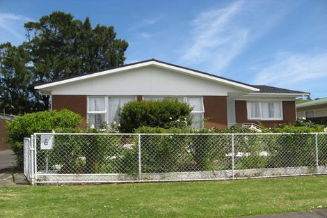 Photo of property in 6 Kambalda Street, Mangere Bridge, Auckland, 2022