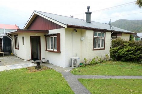 Photo of property in 5 Mcgowan Street, Runanga, 7803