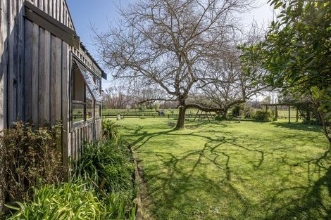 Photo of property in 2966 State Highway 2, Waipukurau, 4281