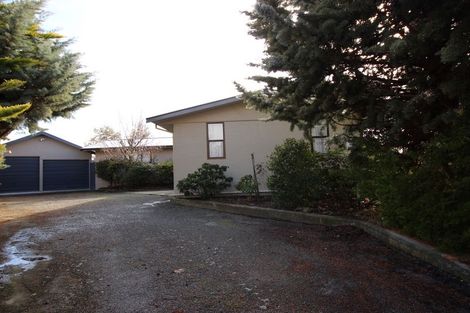 Photo of property in 8 Totara Peak Crescent, Omarama, 9412