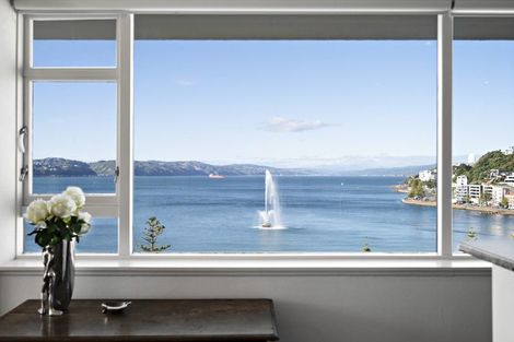 Photo of property in Clifton Towers, 202 Oriental Parade, Oriental Bay, Wellington, 6011