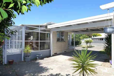 Photo of property in 1202 Howard Street, Parkvale, Hastings, 4122