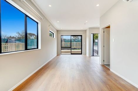 Photo of property in 25b Withers Road, Glen Eden, Auckland, 0602