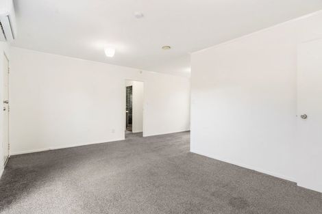 Photo of property in 9 Horlicks Place, Randwick Park, Auckland, 2105