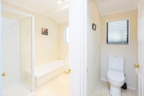 Photo of property in 6a Tui Grove, Elderslea, Upper Hutt, 5018