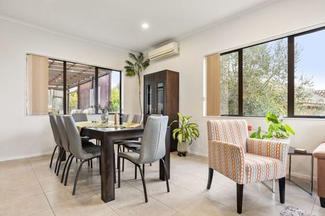 Photo of property in 64 Black Teal Close, Unsworth Heights, Auckland, 0632