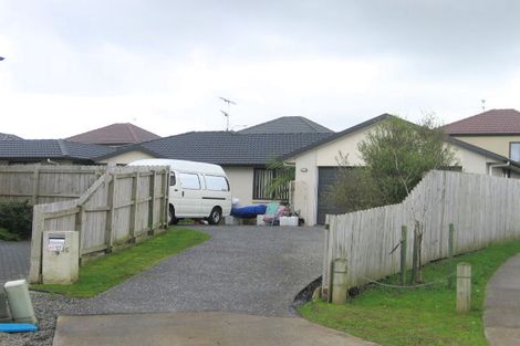 Photo of property in 16 Kalberry Place, East Tamaki, Auckland, 2016