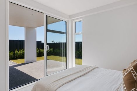 Photo of property in 10 Rehua Way, Papamoa, 3118