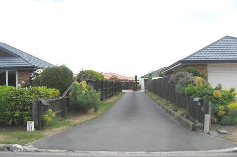 Photo of property in 9 Wisteria Place, Parklands, Christchurch, 8083