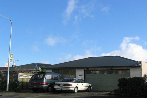 Photo of property in 83 Gray Avenue, Paraparaumu Beach, Paraparaumu, 5032